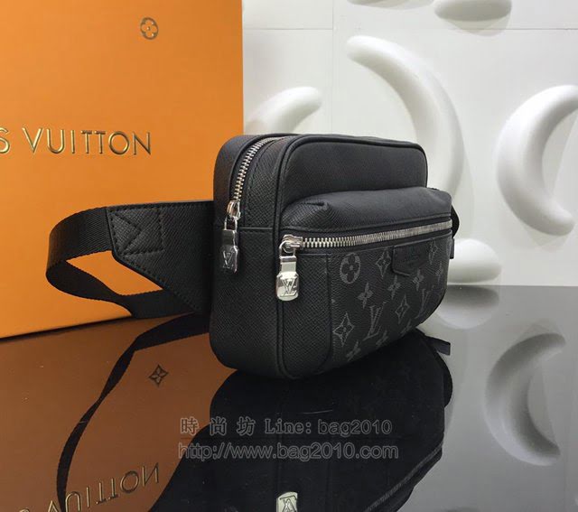 LV腰包 M30245 限量版 路易威登Outdoor腰包 LV男胸包 LV黑花Taïga皮革男腰包  ydh2970